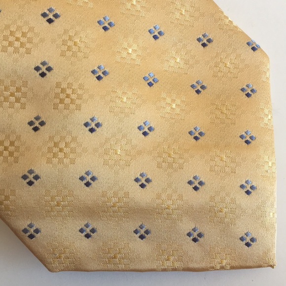 Men’s Paul Dione 100% Silk Necktie - Picture 1 of 6